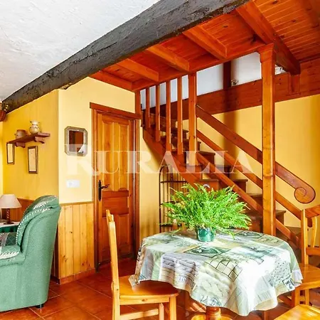 Casa Carmen 6 Situada A 2 Km De Ribadesella Entorno De Prados Y Arbolado *